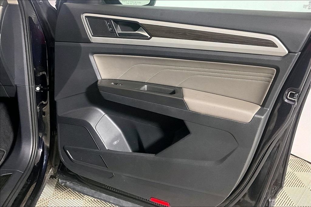 Used 2023 Volkswagen Atlas SE FWD image 19
