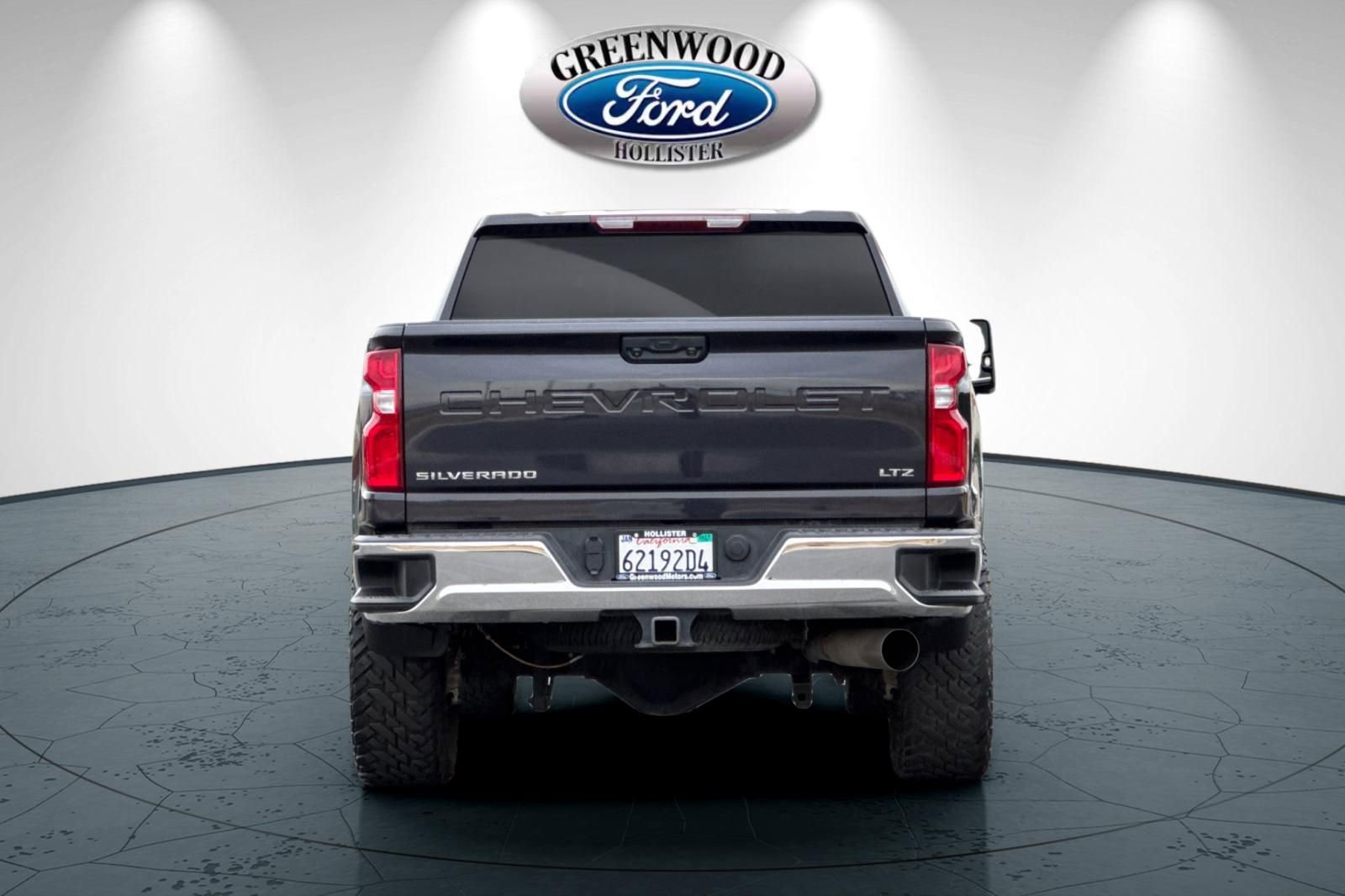 Used 2024 Chevrolet Silverado 2500 LTZ image 5
