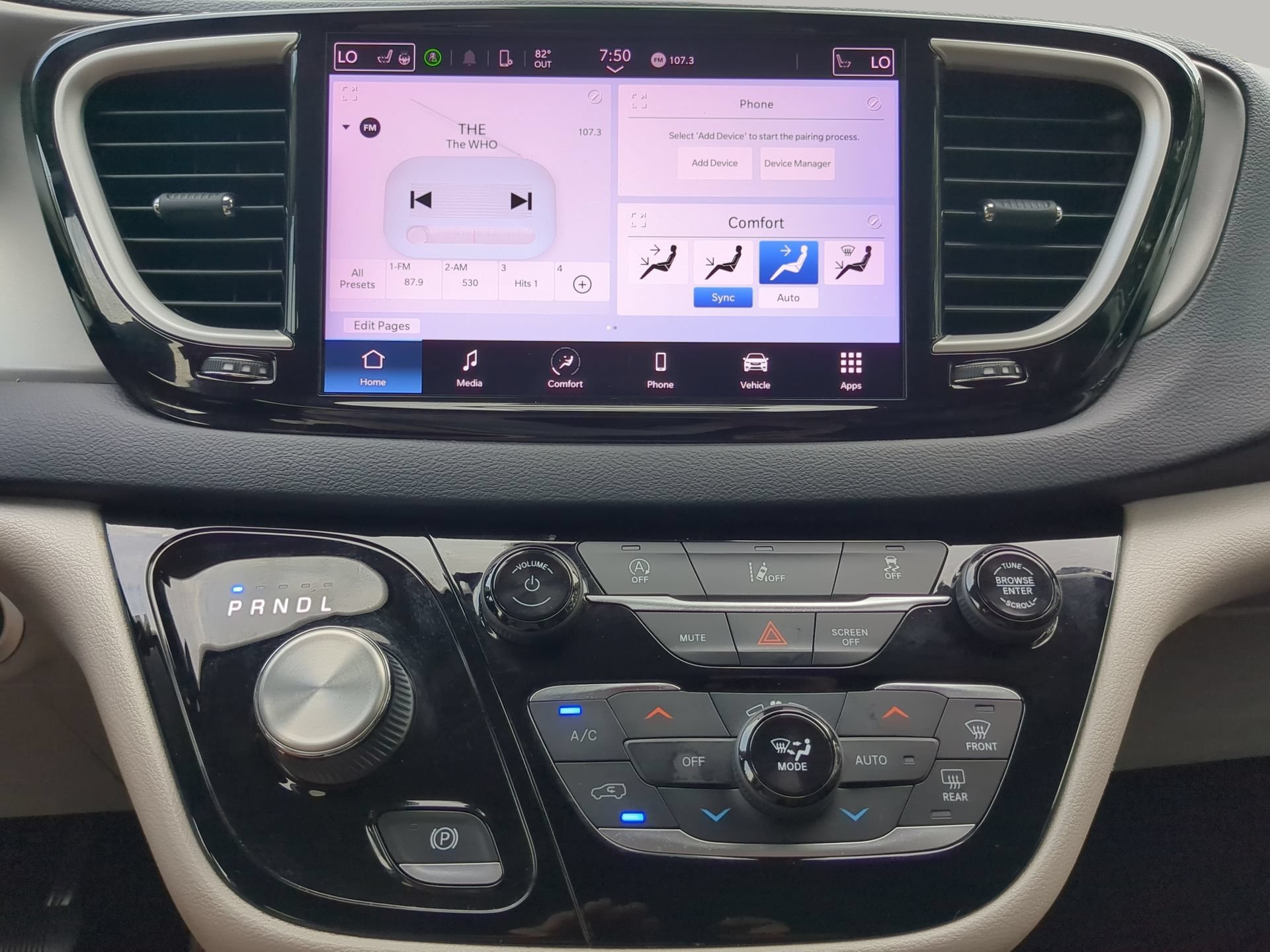 Used 2022 Chrysler Pacifica Touring-L FWD image 58