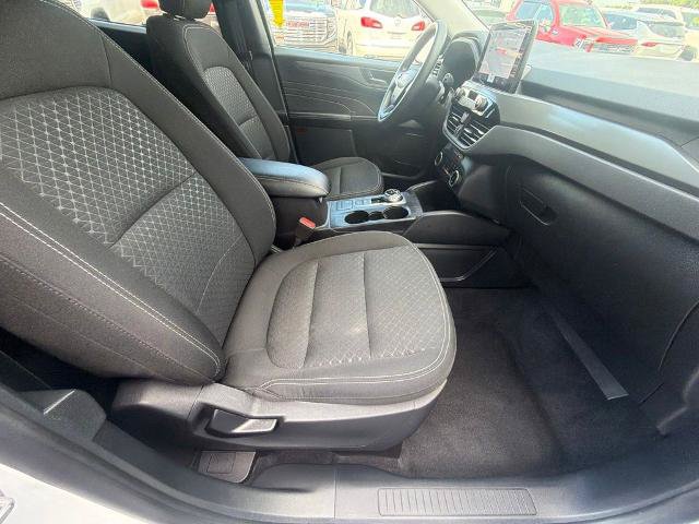 Certified 2025 Ford Escape Active AWD/4WD image 37