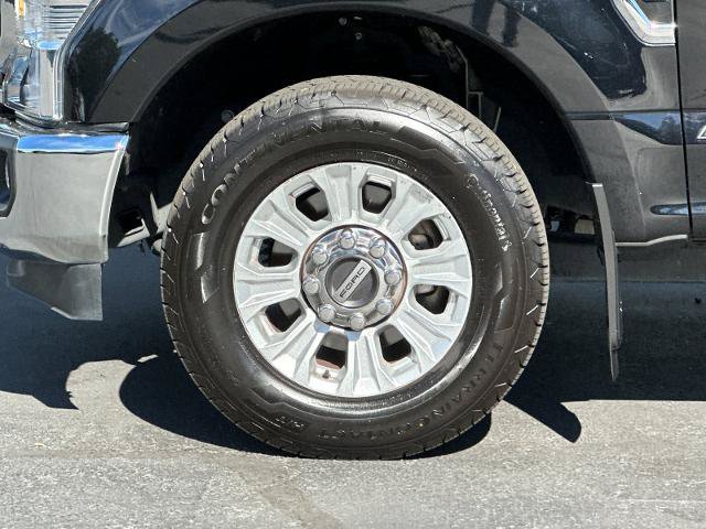 Certified 2022 Ford F250 XLT w/ XLT Value Package RWD image 22