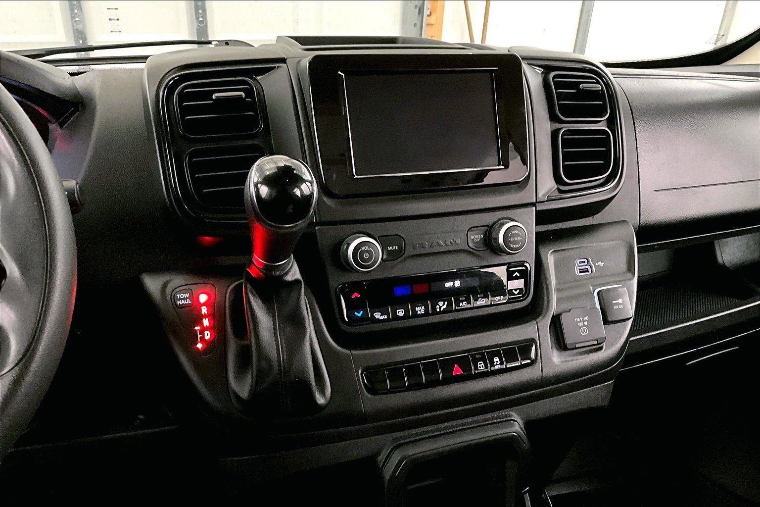 Used 2023 RAM ProMaster 2500 w/ Convenience Group image 6