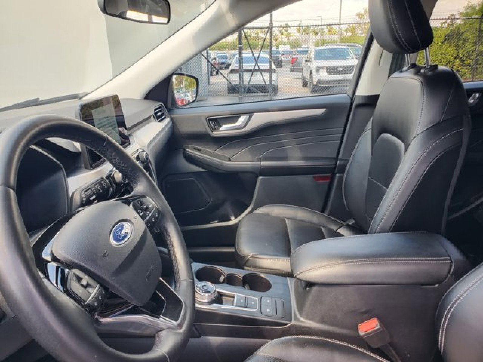 Certified 2022 Ford Escape SEL image 11