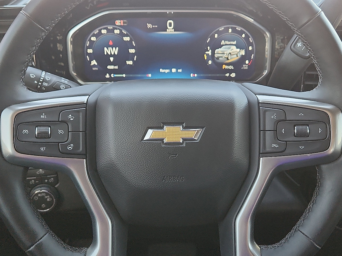 Used 2026 Chevrolet Silverado 1500 LT w/ Leather Package AWD/4WD image 29
