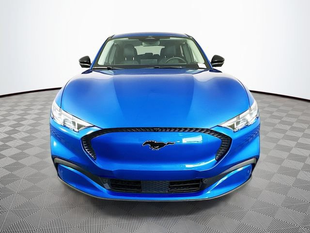 Certified 2025 Ford Mustang Mach-E Select AWD/4WD image 5