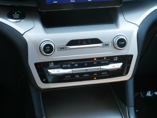 Certified 2020 Ford Explorer XLT w/ Comfort Package AWD/4WD image 15