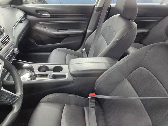 Used 2020 Nissan Altima 2.5 S image 3
