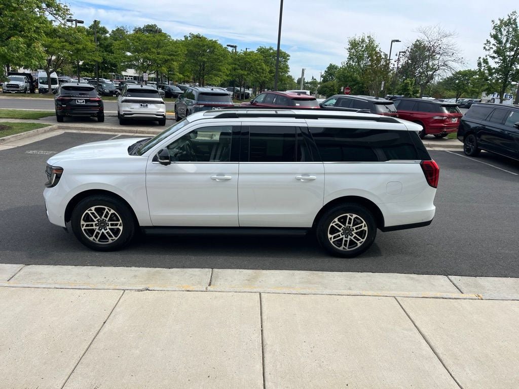 Certified 2025 Ford Expedition Max Active AWD/4WD image 6