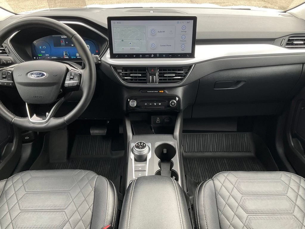 Certified 2024 Ford Escape SE w/ PHEV Premium Package FWD image 32