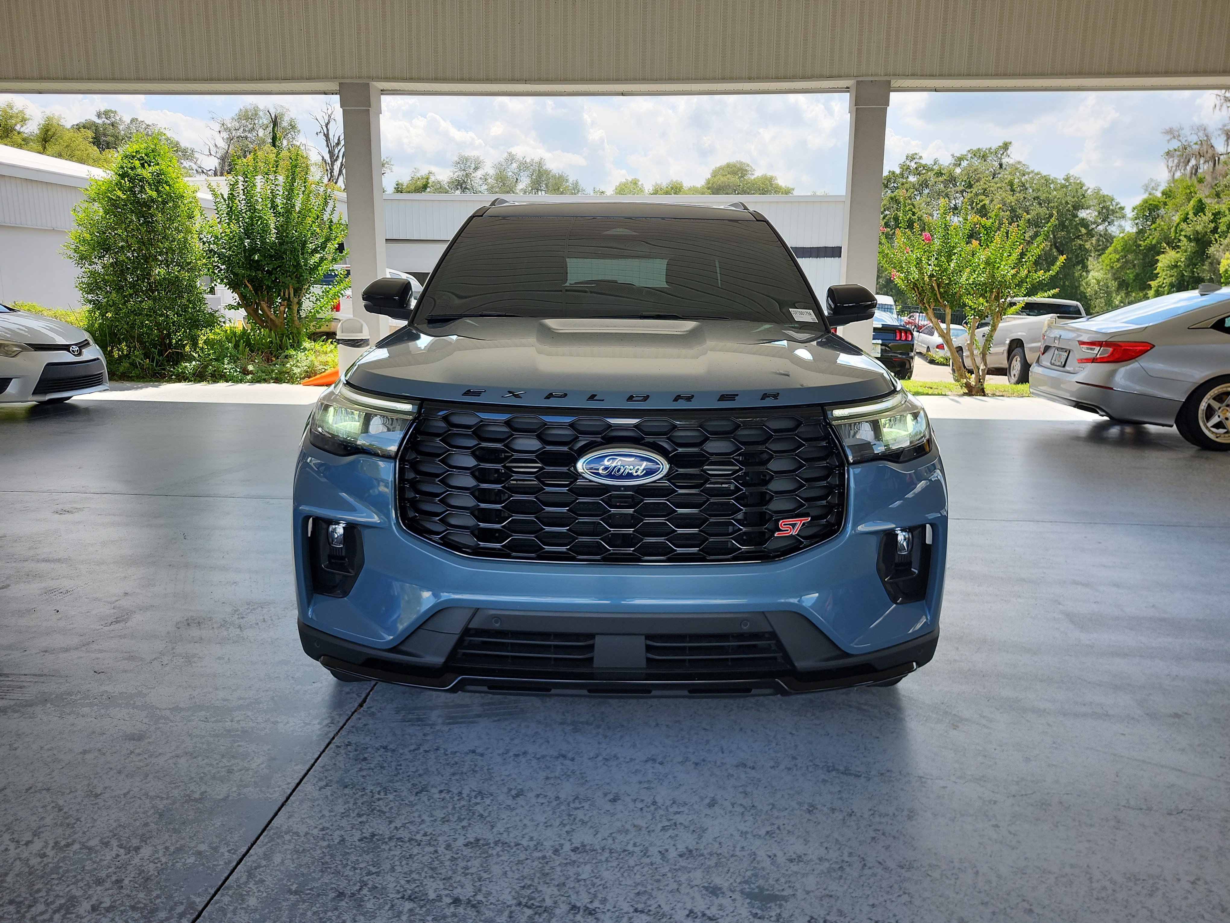 Certified 2026 Ford Explorer ST w/ Sun And Sound Package AWD/4WD image 8