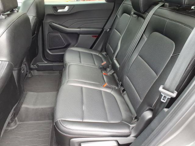 Certified 2022 Ford Escape SEL AWD/4WD image 16