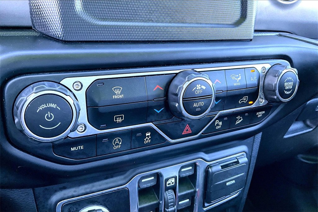 Used 2020 Jeep Wrangler Unlimited Sport S image 25