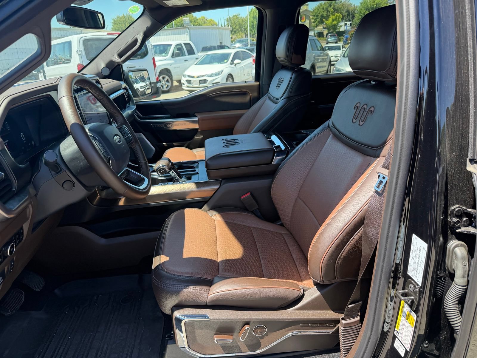 Certified 2025 Ford F150 King Ranch w/ FX4 Off-Road Package AWD/4WD image 10