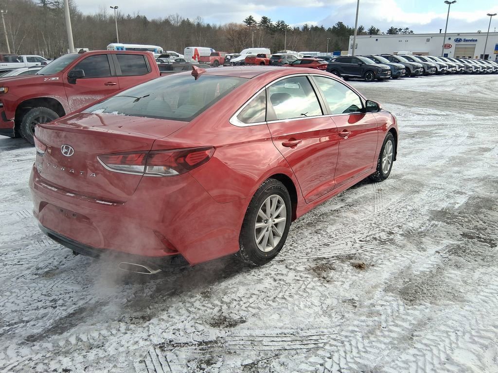 Used 2019 Hyundai Sonata SE w/ Cargo Package image 7