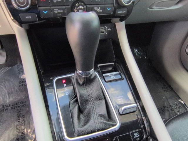 Used 2024 Jeep Compass Limited AWD/4WD image 19