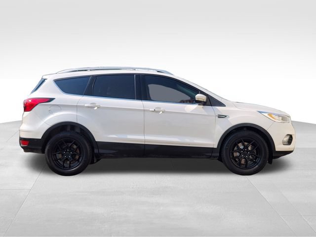 Certified 2019 Ford Escape Titanium AWD/4WD image 10