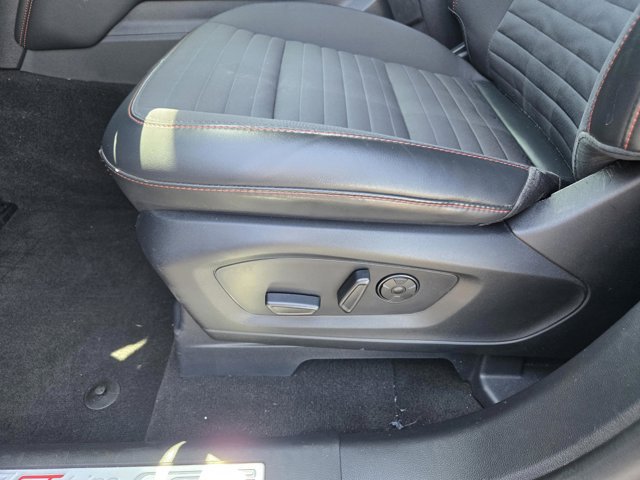 Certified 2025 Ford Explorer ST-Line w/ Premium Package AWD/4WD image 18