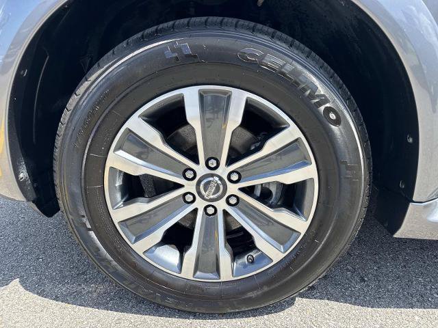 Used 2018 Nissan Armada SL w/ Premium Package RWD image 9