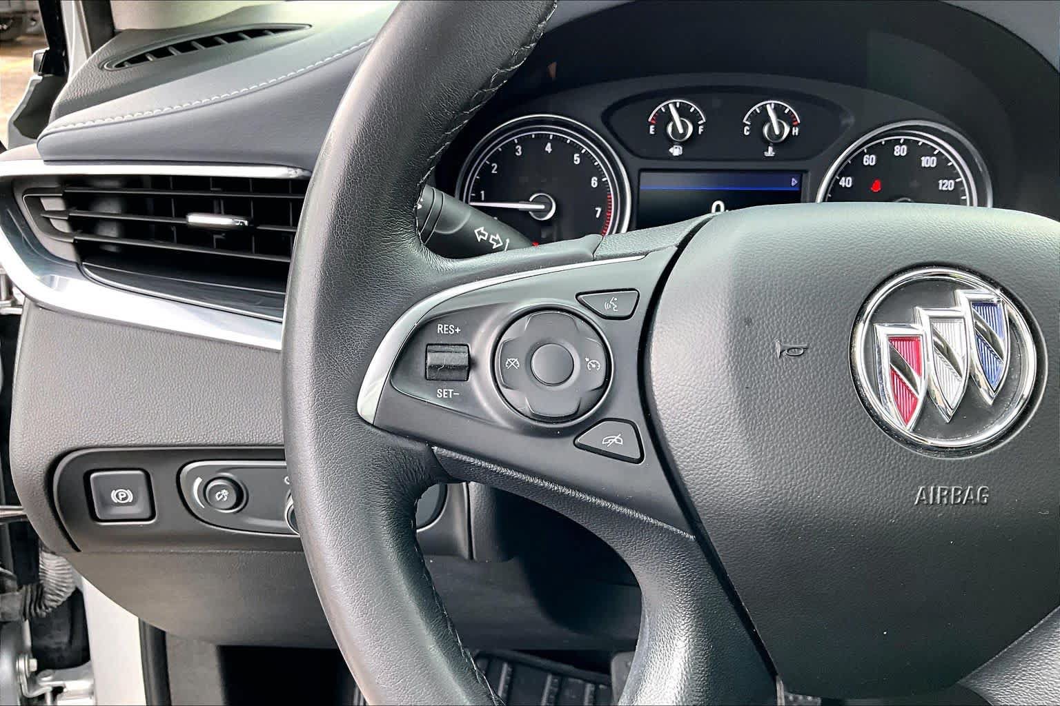 Used 2020 Buick Enclave Essence FWD image 24
