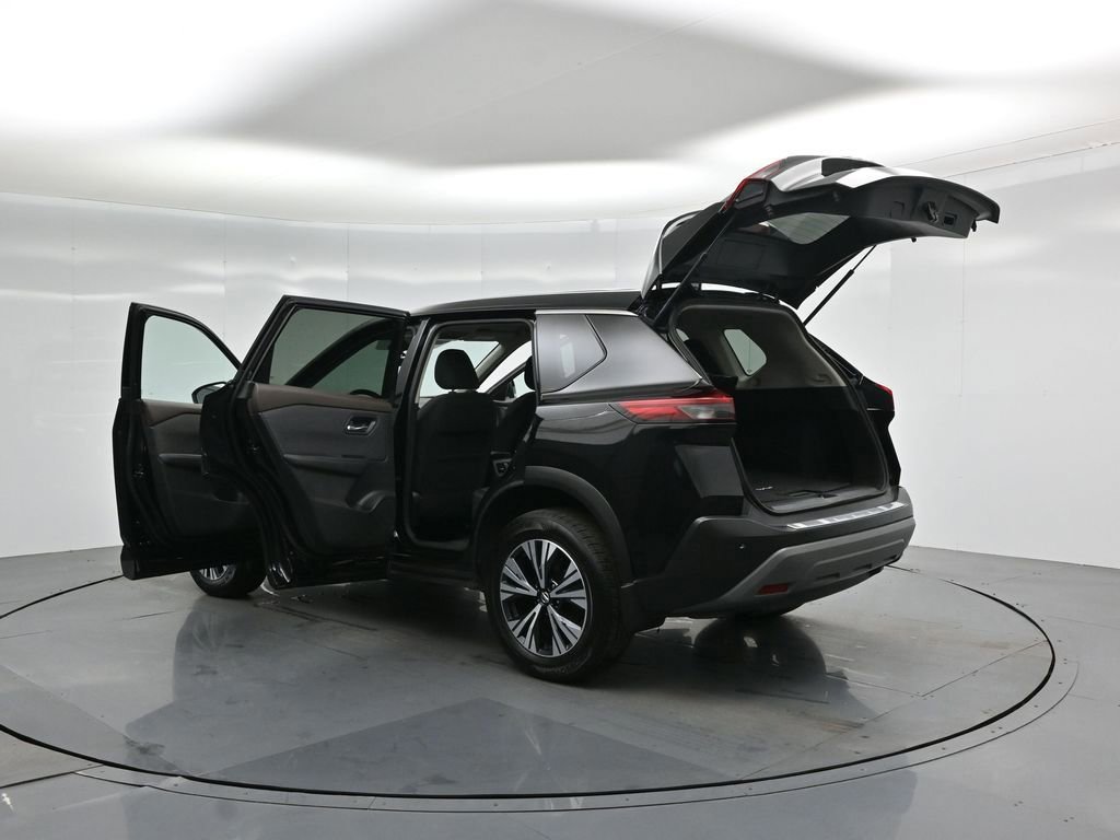 Used 2021 Nissan Rogue SV image 55