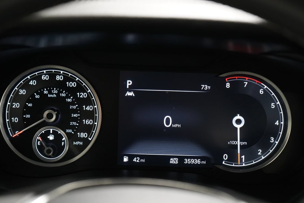Used 2023 Genesis G70 2.0T AWD/4WD image 19