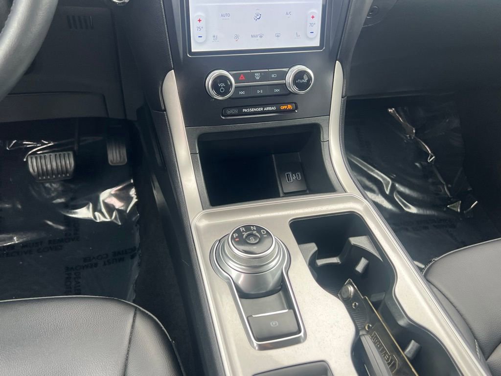 Certified 2024 Ford Edge SEL w/ Convenience Package AWD/4WD image 20