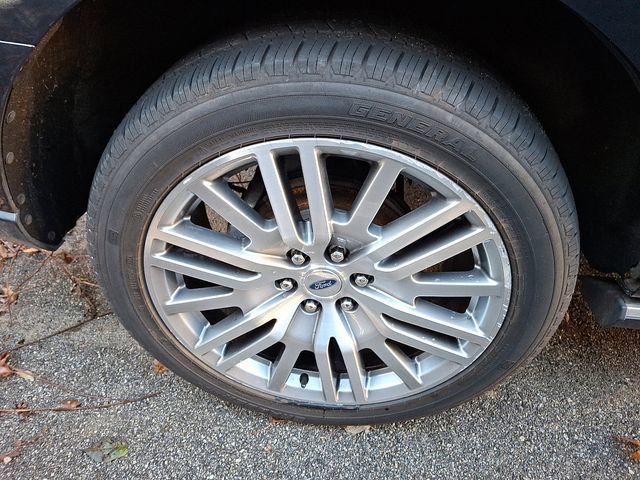 Certified 2022 Ford Expedition Platinum image 8