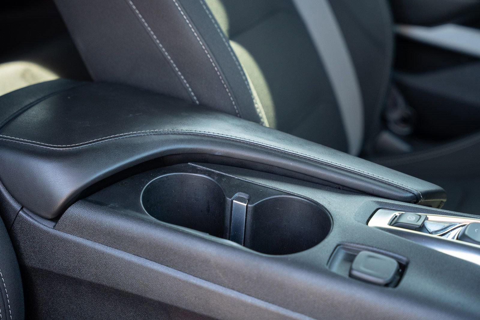 Used 2018 Chevrolet Camaro SS image 20