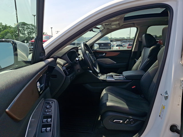 Used 2022 Acura MDX SH-AWD image 15