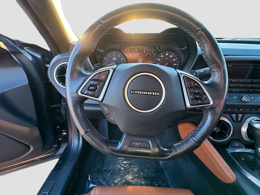 Used 2017 Chevrolet Camaro LT image 7