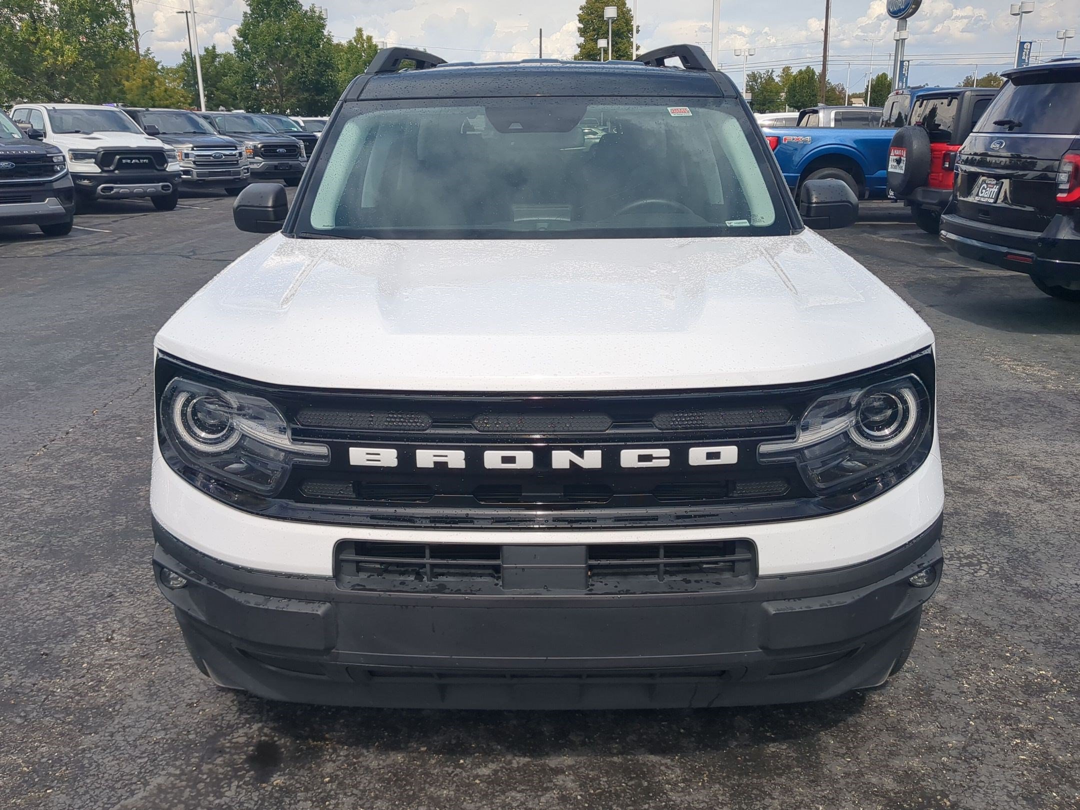 Certified 2024 Ford Bronco Sport Outer Banks w/ Tech Package AWD/4WD image 11