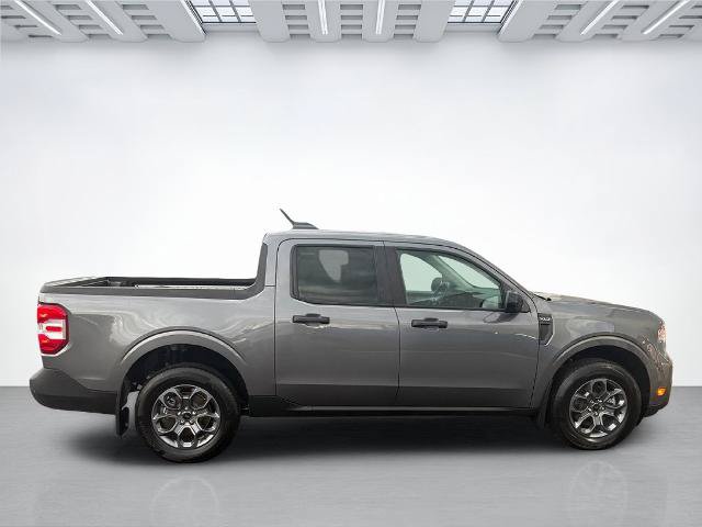 Certified 2025 Ford Maverick XLT w/ XLT Luxury Package AWD/4WD image 2