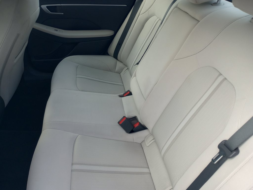 Used 2024 Hyundai Sonata SEL FWD image 13