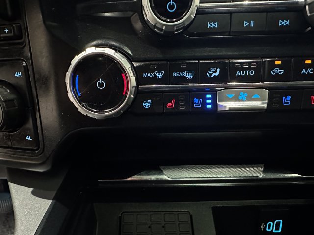 Certified 2023 Ford F350 Lariat AWD/4WD image 15
