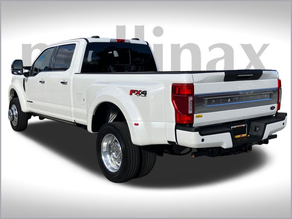 Certified 2022 Ford F450 Platinum w/ FX4 Off-Road Package image 3