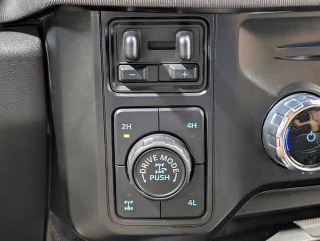 Certified 2024 Ford F250 Platinum w/ Tremor Off-Road Package AWD/4WD image 8
