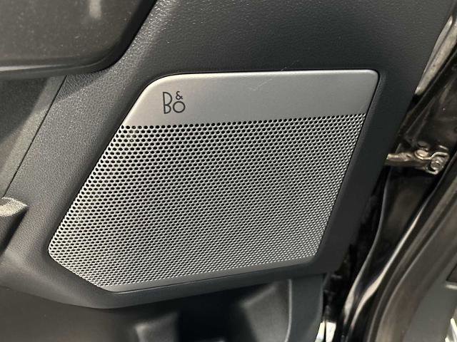 Certified 2023 Ford F150 Lariat w/ Equipment Group 502A High image 24