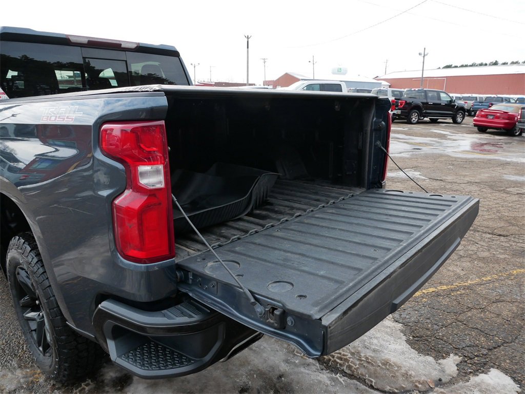 Used 2019 Chevrolet Silverado 1500 LT Trail Boss image 10