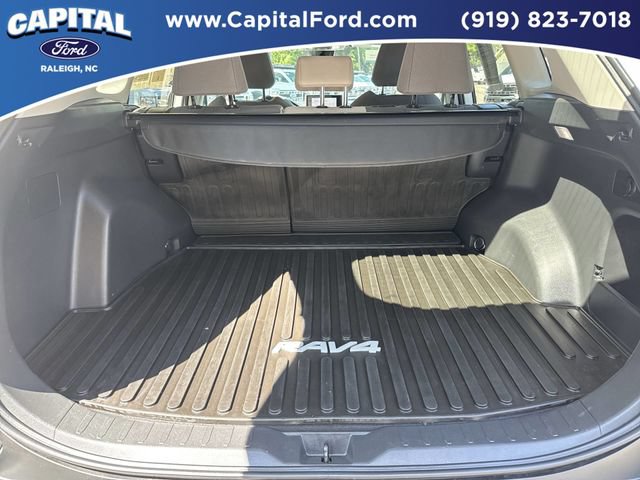Used 2023 Toyota RAV4 XLE w/ Convenience Package AWD/4WD image 16