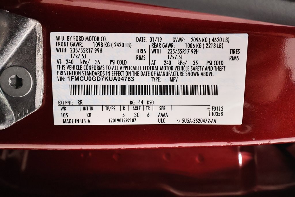 Certified 2019 Ford Escape SE image 33