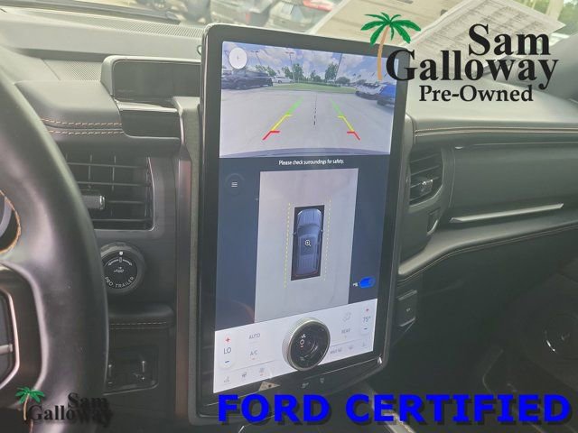 Certified 2023 Ford Expedition Platinum AWD/4WD image 1