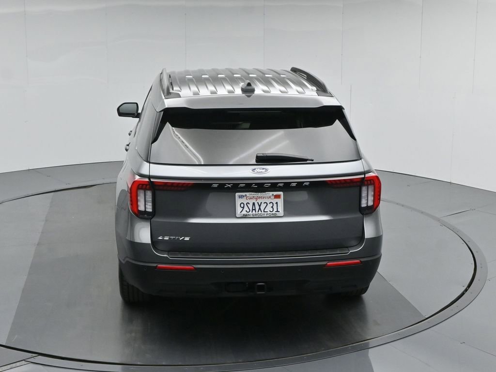 Certified 2025 Ford Explorer Active RWD image 45