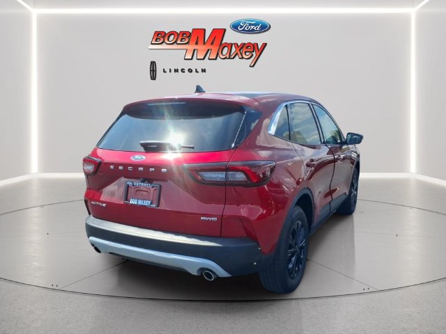 Certified 2023 Ford Escape Active w/ Tech Pack #1 AWD/4WD image 4