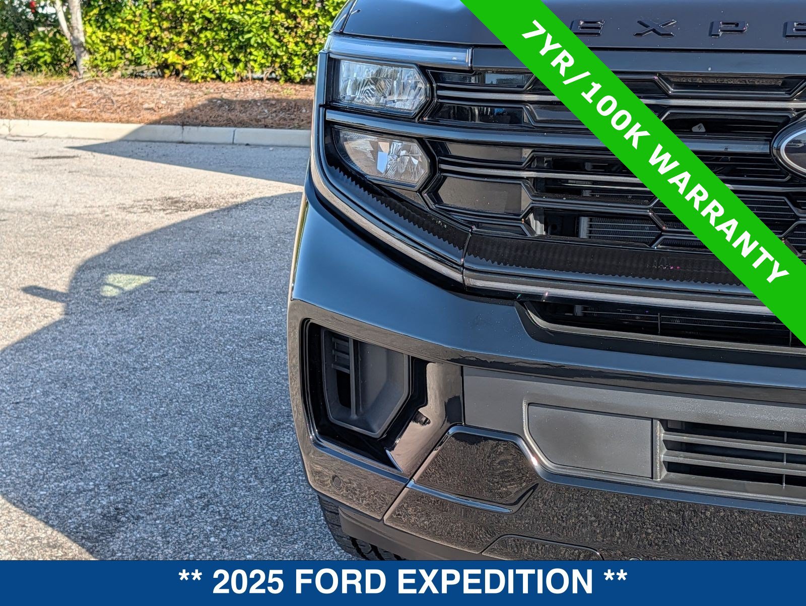 Certified 2025 Ford Expedition Platinum w/ Stealth Performance Package AWD/4WD image 10