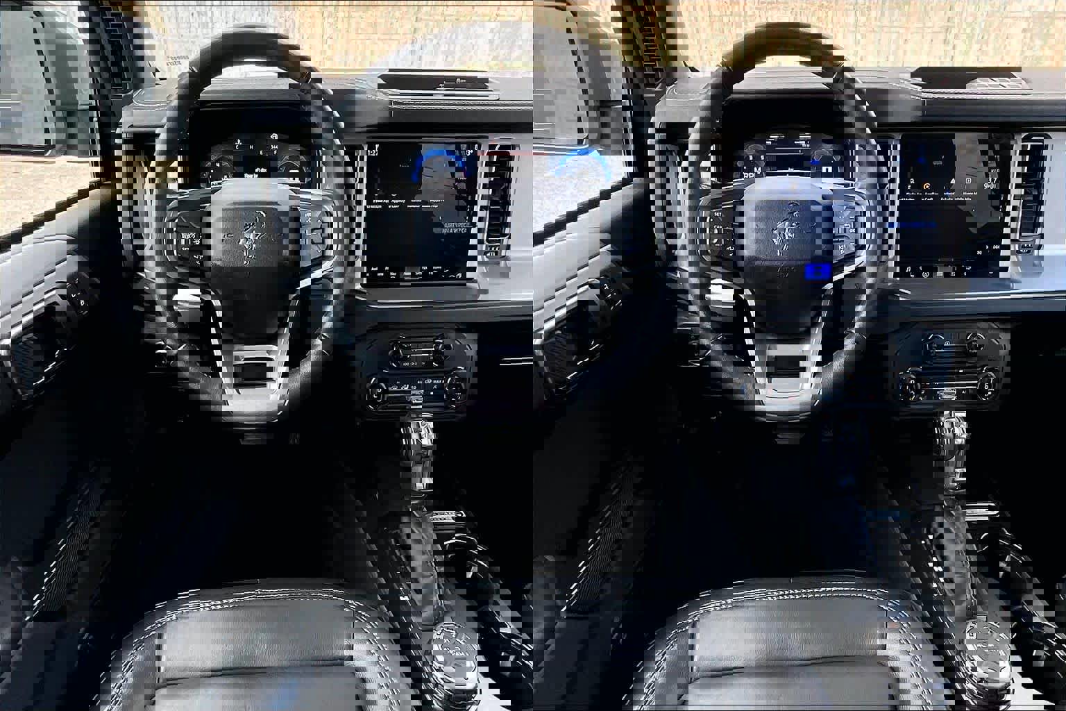 Certified 2025 Ford Bronco Outer Banks image 10