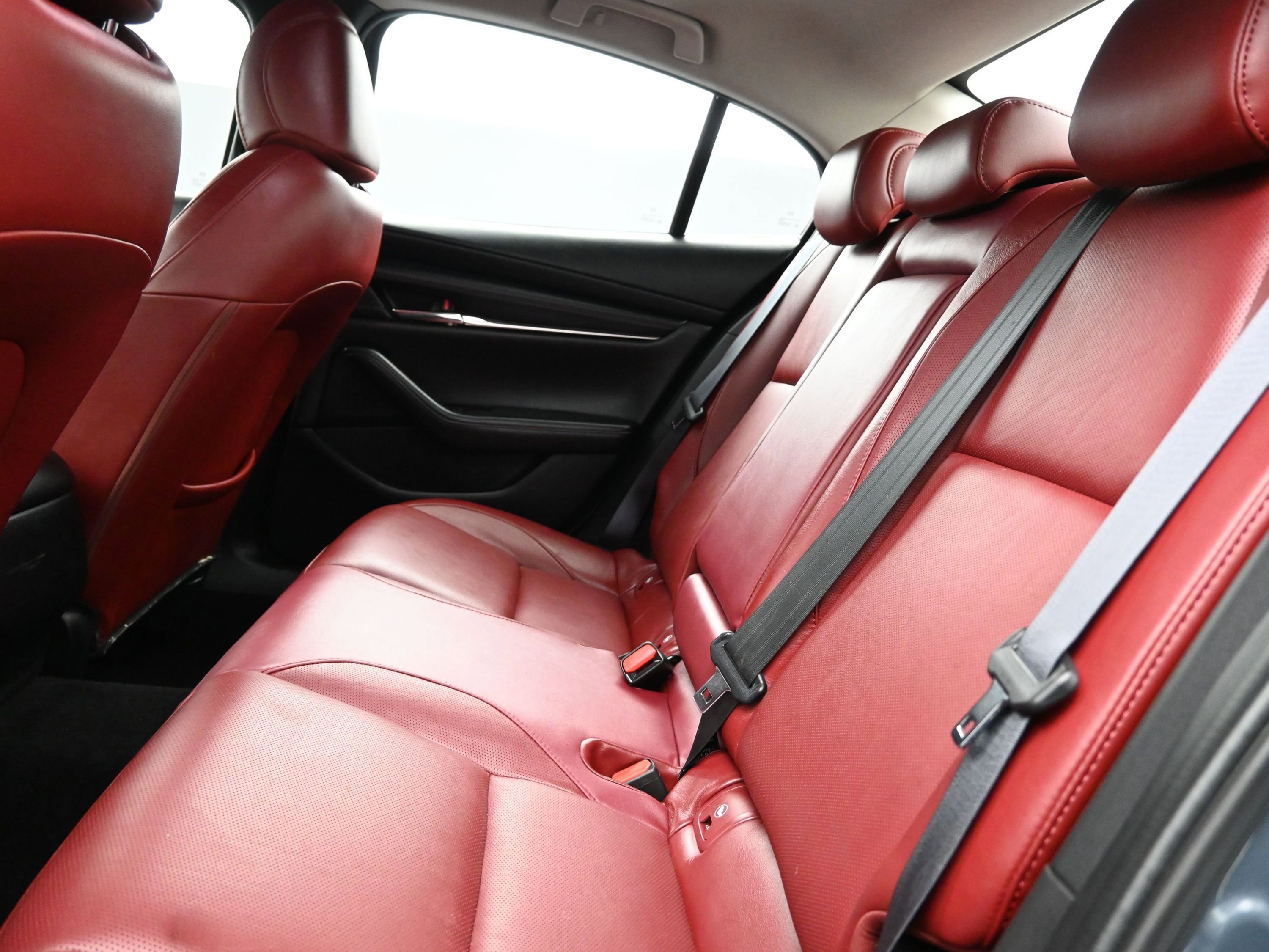 Used 2024 MAZDA MAZDA3 s image 33