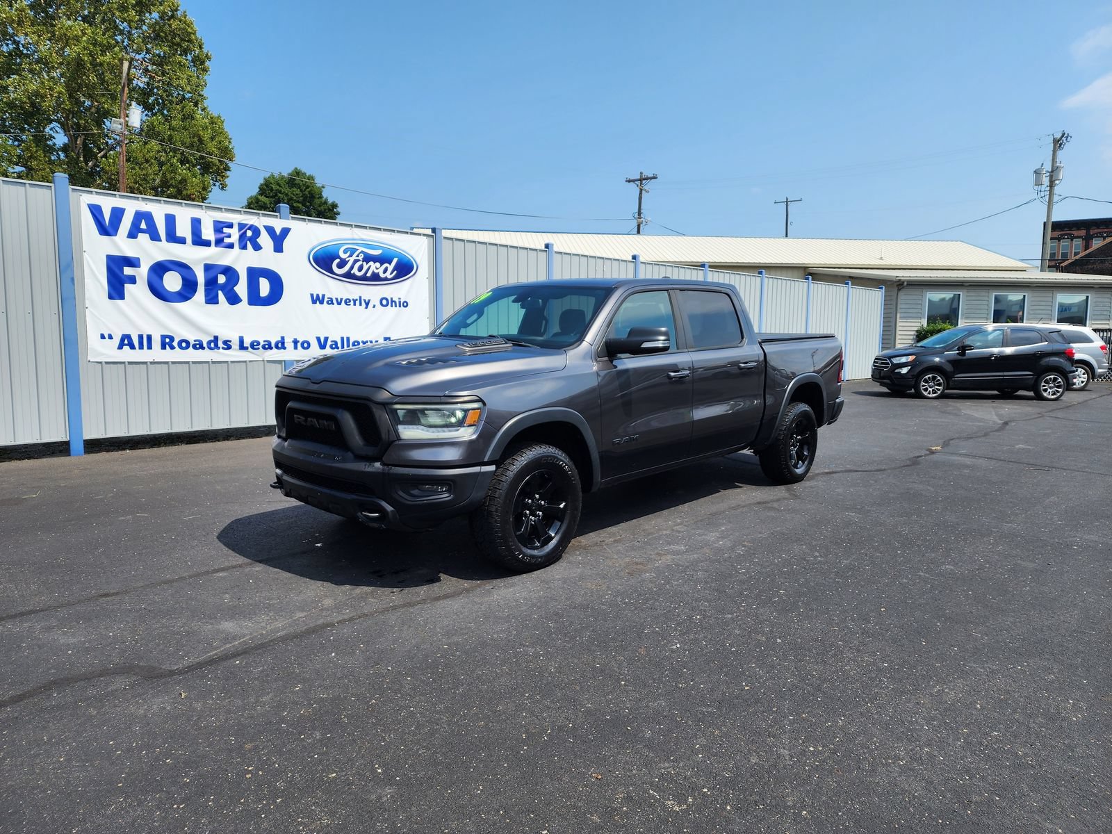 Used 2019 RAM 1500 Rebel w/ Level 1 Equipment Group AWD/4WD image 1