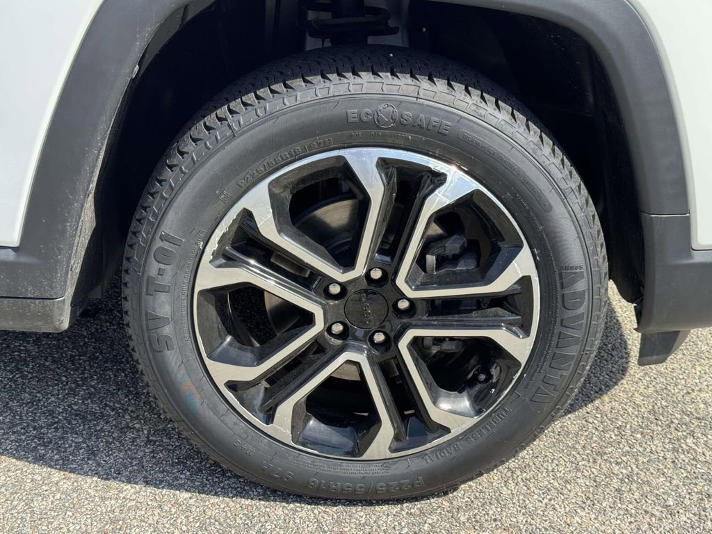 Used 2022 Jeep Compass Limited AWD/4WD image 25