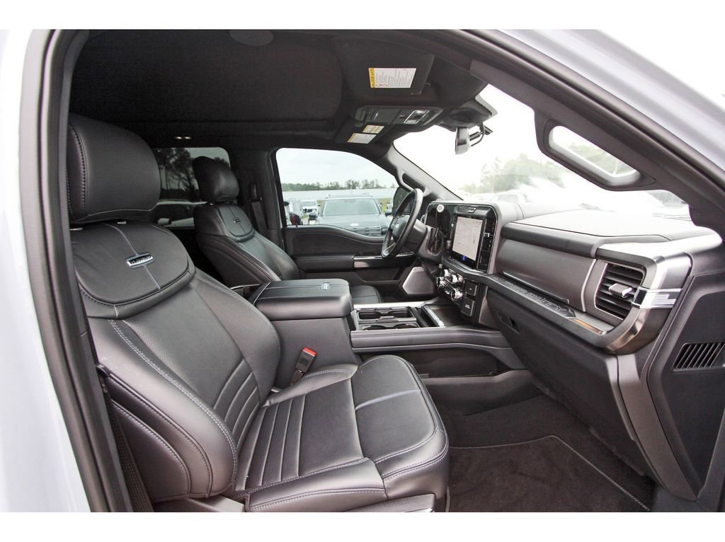 Certified 2025 Ford F350 Platinum w/ FX4 Off-Road Package AWD/4WD image 27