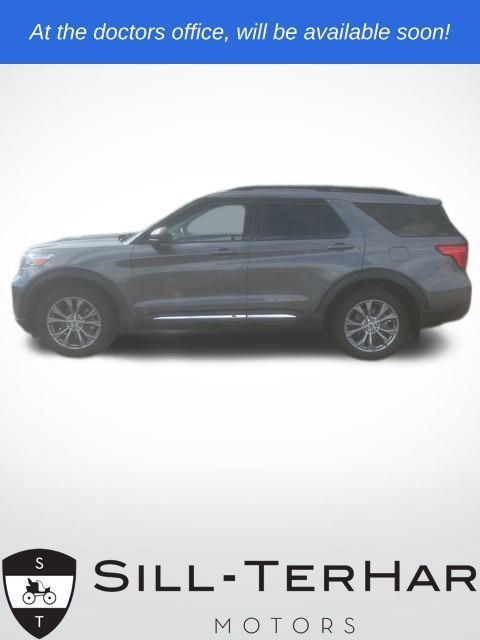 Certified 2022 Ford Explorer XLT w/ Equipment Group 202A